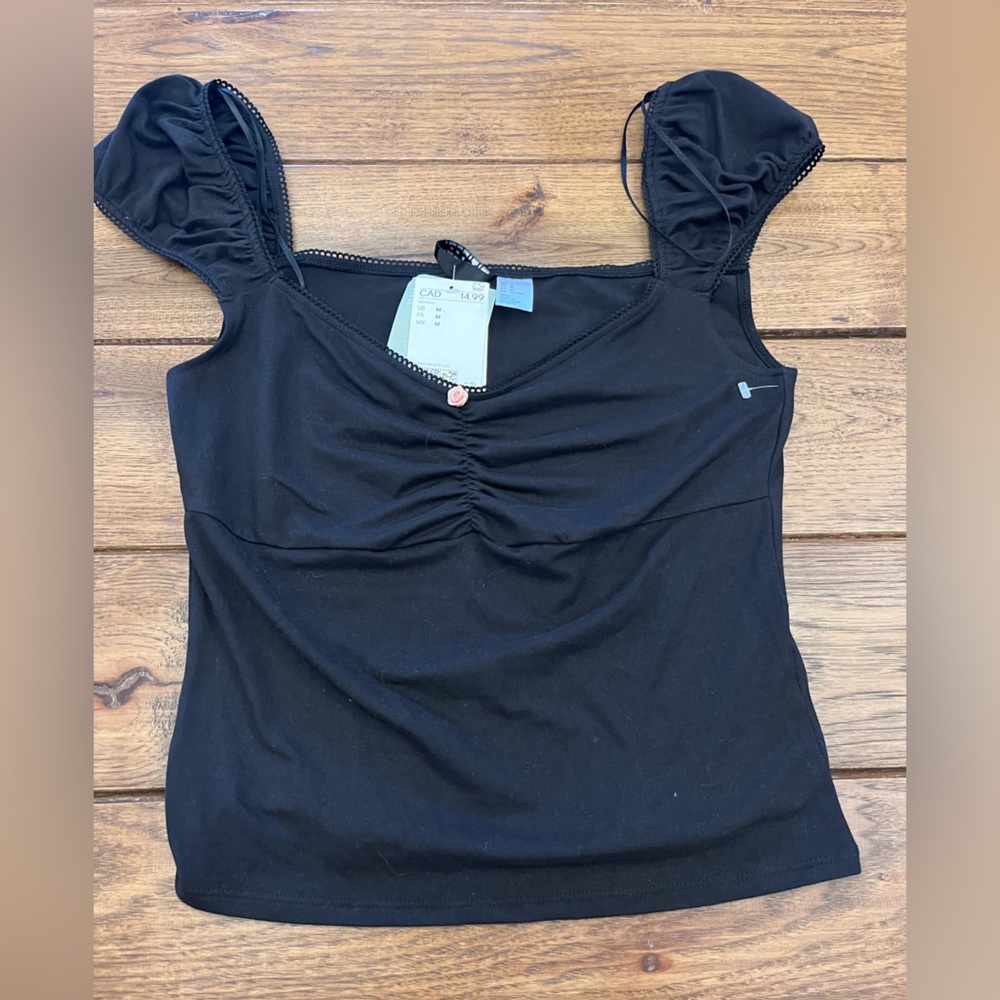 H&M Black Sleeveless Top